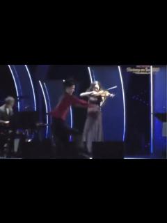 [x]末延麻裕子と羽生結弦の共演動画 - YouTube