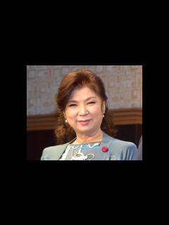 [x]B1- 八代亜紀さん死去 小柳ルミ子、小林幸子、岩崎宏美ら歌手仲間ら悲痛 くまモン、八代市も追悼 - YouTube