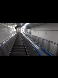 [x]東京駅の長いエスカレーター 中央線 三菱製 Mitsubishi Escalator Tokyostation japan - YouTube