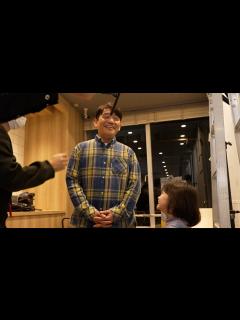 [x]ずん・飯尾和樹、マクドナルドのおなじみソングを子役とアフレコ「たらったったったー♪」 マクドナルド新TVCM「ちがう街、おなじ味」篇メイキング ...