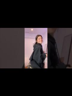 [x]Charli D'amelio Twerking Compilation, Charli shakes her booty 🍑🍑💨💦🥵 ...