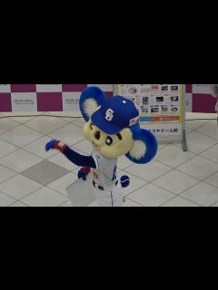 [x]ドアラ「どいたどいた！あっちに何のお店ができたか見えねえ！」 (2024/05/03) - YouTube