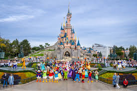 Disneyland Paris Celebrates Disney's 100th anniversary With ...